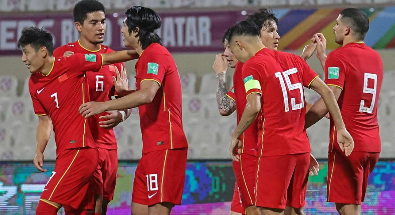 董路被打脸！洛国富登场20秒破门，詹俊：谁说不配入选国家队休闲区蓝鸢梦想 - Www.slyday.coM