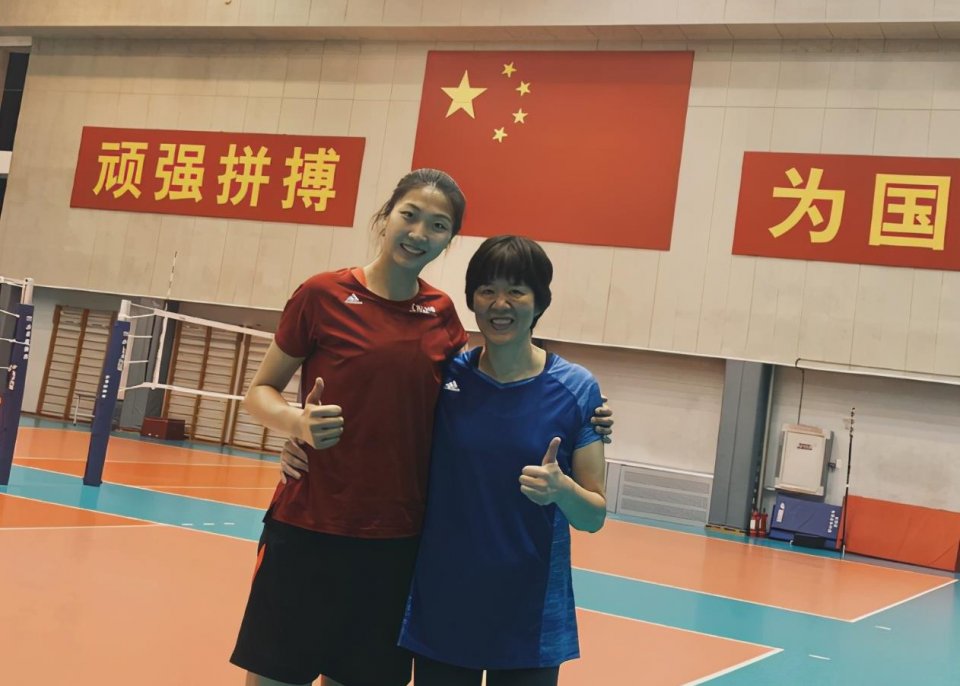 他是中国女排名帅,三次执教国家队成绩都差!现执教联赛也被横扫休闲区蓝鸢梦想 - Www.slyday.coM 他是中国女排名帅,三次执教国家队成绩都差!现执教联赛也被横扫休闲区蓝鸢梦想 - Www.slyday.coM