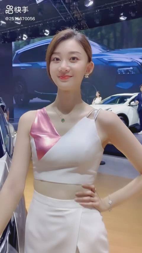 小芮尔: 算命的说娶我旺夫 你要不要验证一下?