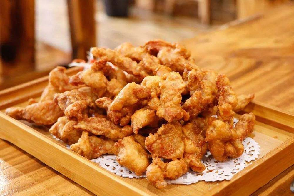 在家炸酥肉面糊只用水调就错了教你饭店做法外酥里嫩不脱糊