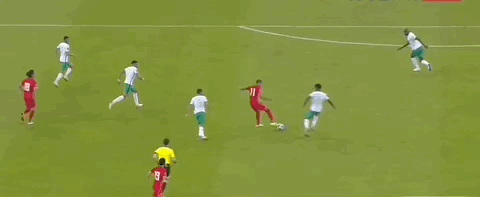 国足一战揪出头号“罪人”!5镜头证明他错了,赛后洛国富却道歉休闲区蓝鸢梦想 - Www.slyday.coM 国足一战揪出头号“罪人”!5镜头证明他错了,赛后洛国富却道歉休闲区蓝鸢梦想 - Www.slyday.coM