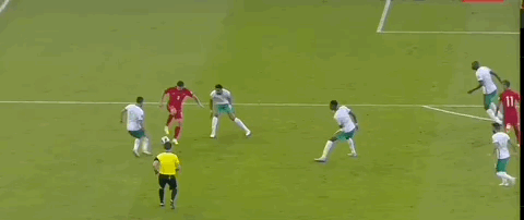 国足一战揪出头号“罪人”!5镜头证明他错了,赛后洛国富却道歉休闲区蓝鸢梦想 - Www.slyday.coM 国足一战揪出头号“罪人”!5镜头证明他错了,赛后洛国富却道歉休闲区蓝鸢梦想 - Www.slyday.coM