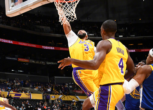 360合体首秀!威少造犯规未遂,詹姆斯太强势,朗多成催化剂休闲区蓝鸢梦想 - Www.slyday.coM 360合体首秀!威少造犯规未遂,詹姆斯太强势,朗多成催化剂休闲区蓝鸢梦想 - Www.slyday.coM