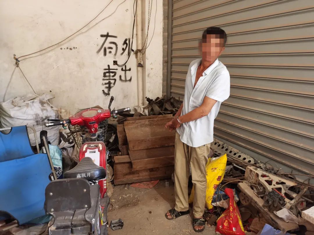 大跌眼镜！沉迷打赏主播，男子一波操作后被惠安警方抓了休闲区蓝鸢梦想 - Www.slyday.coM