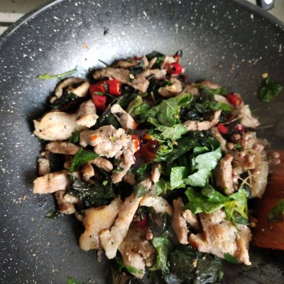 麻辣紫苏炒肉|紫苏|麻辣|汤勺_新浪新闻