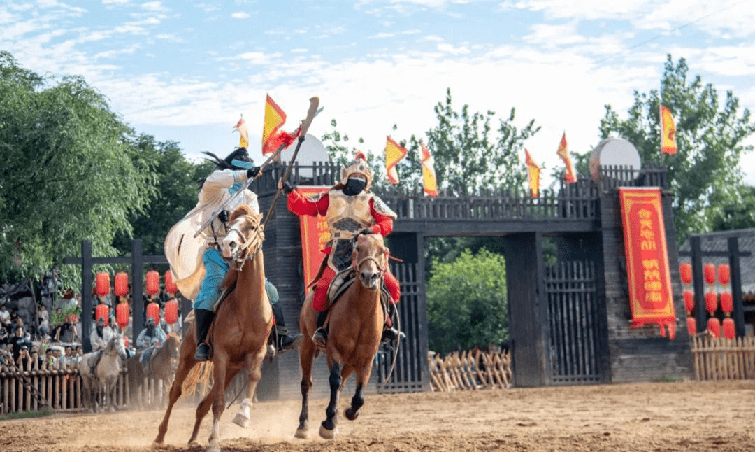 河南开封清明上河园景区重阳节全国60周岁以上老人可免费游园休闲区蓝鸢梦想 - Www.slyday.coM