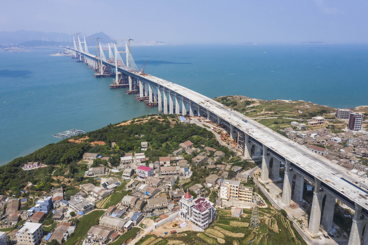 中国离台湾最近的城市,平潭海峡公铁两用大桥,比港珠澳大桥还难|平潭