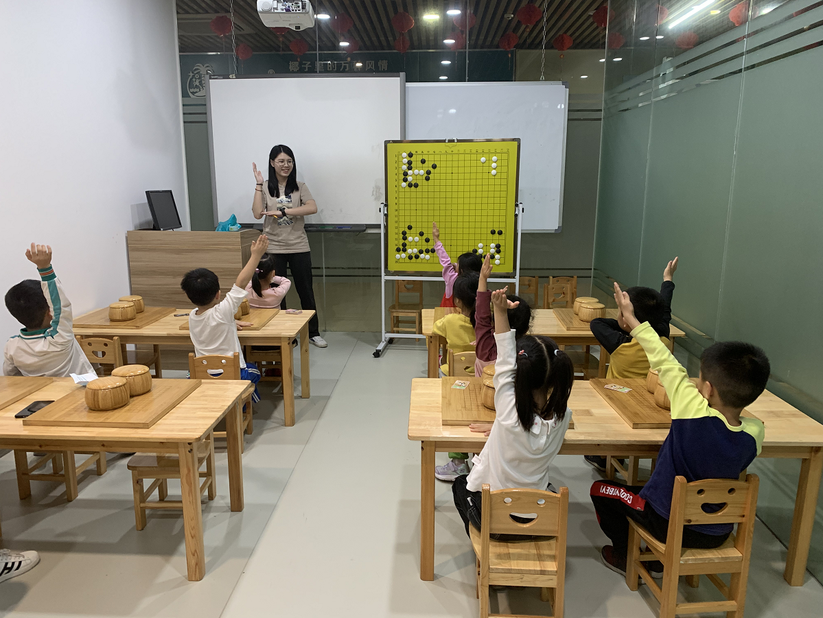 儿童围棋培训市场巨大慧下棋引领行业发展新趋势