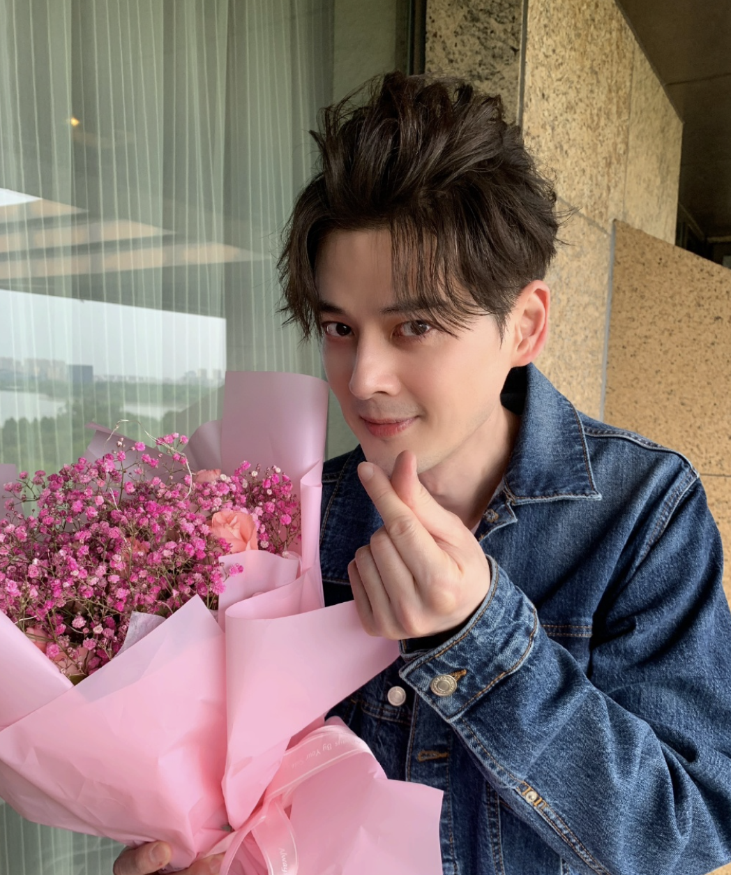 郭品超自曝计划后年娶马泽涵，已在北京买房，有意找汪东城当伴郎休闲区蓝鸢梦想 - Www.slyday.coM