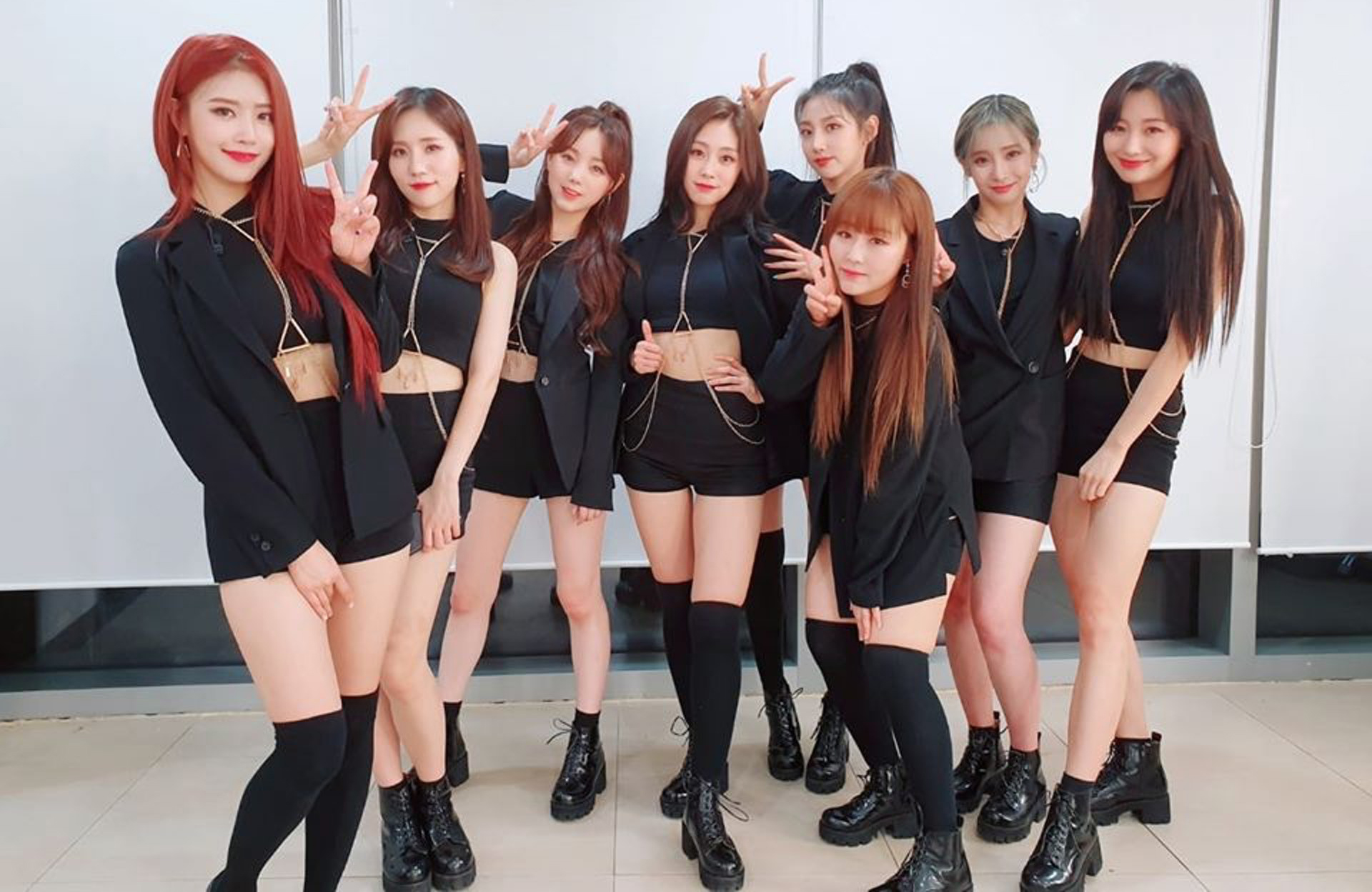 聊天室指使电视台工作人员秘密拍摄女演员申世景和女团apink成员普美