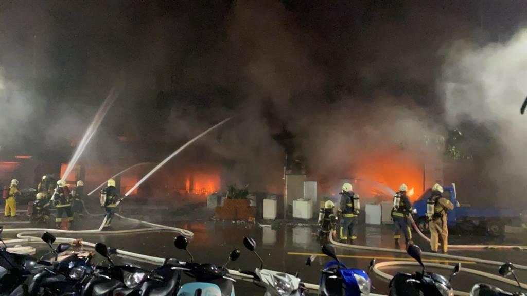 台媒：台湾高雄一大楼发生火灾，已致45人遇难休闲区蓝鸢梦想 - Www.slyday.coM