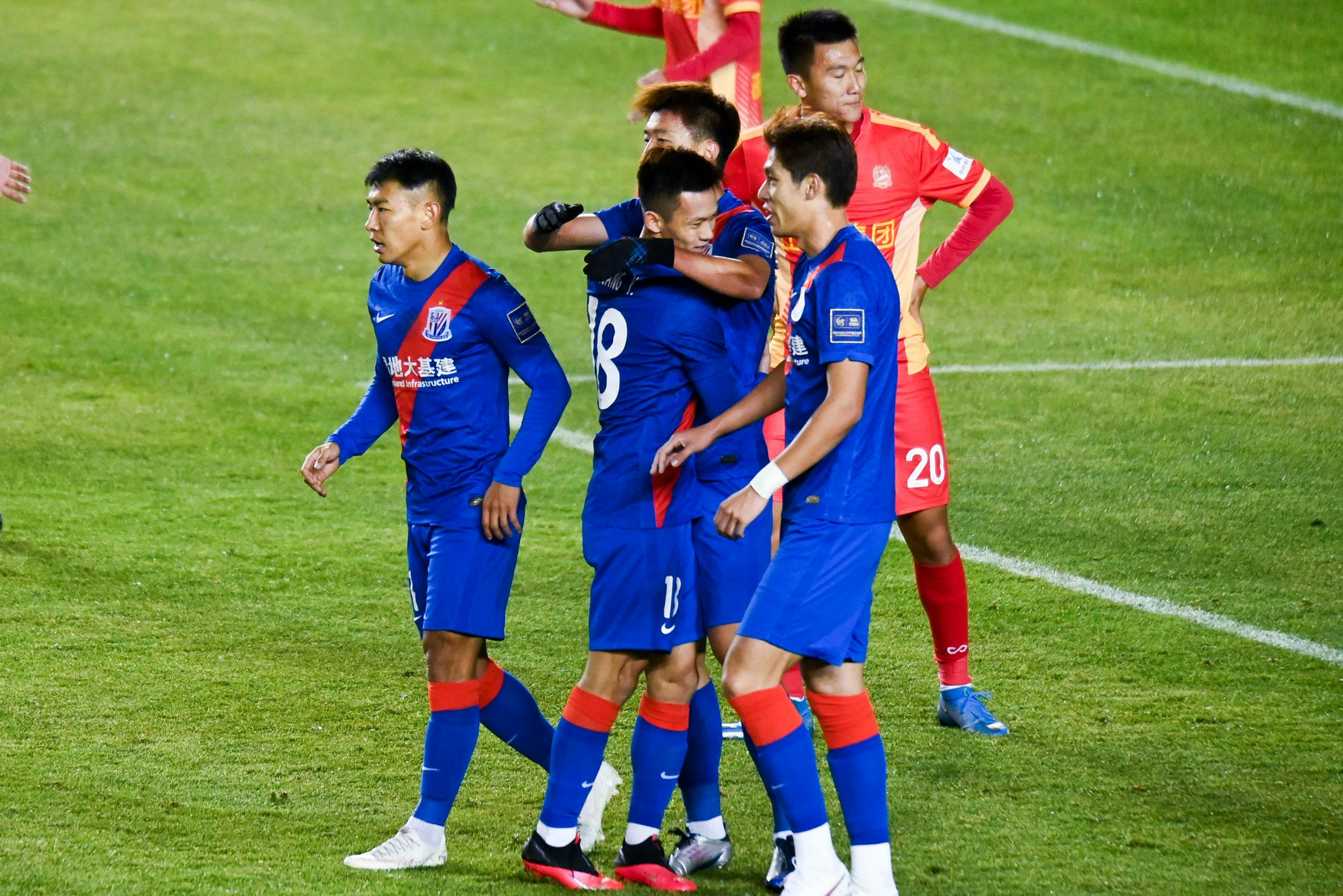 足球——足协杯:上海申花胜四川民足