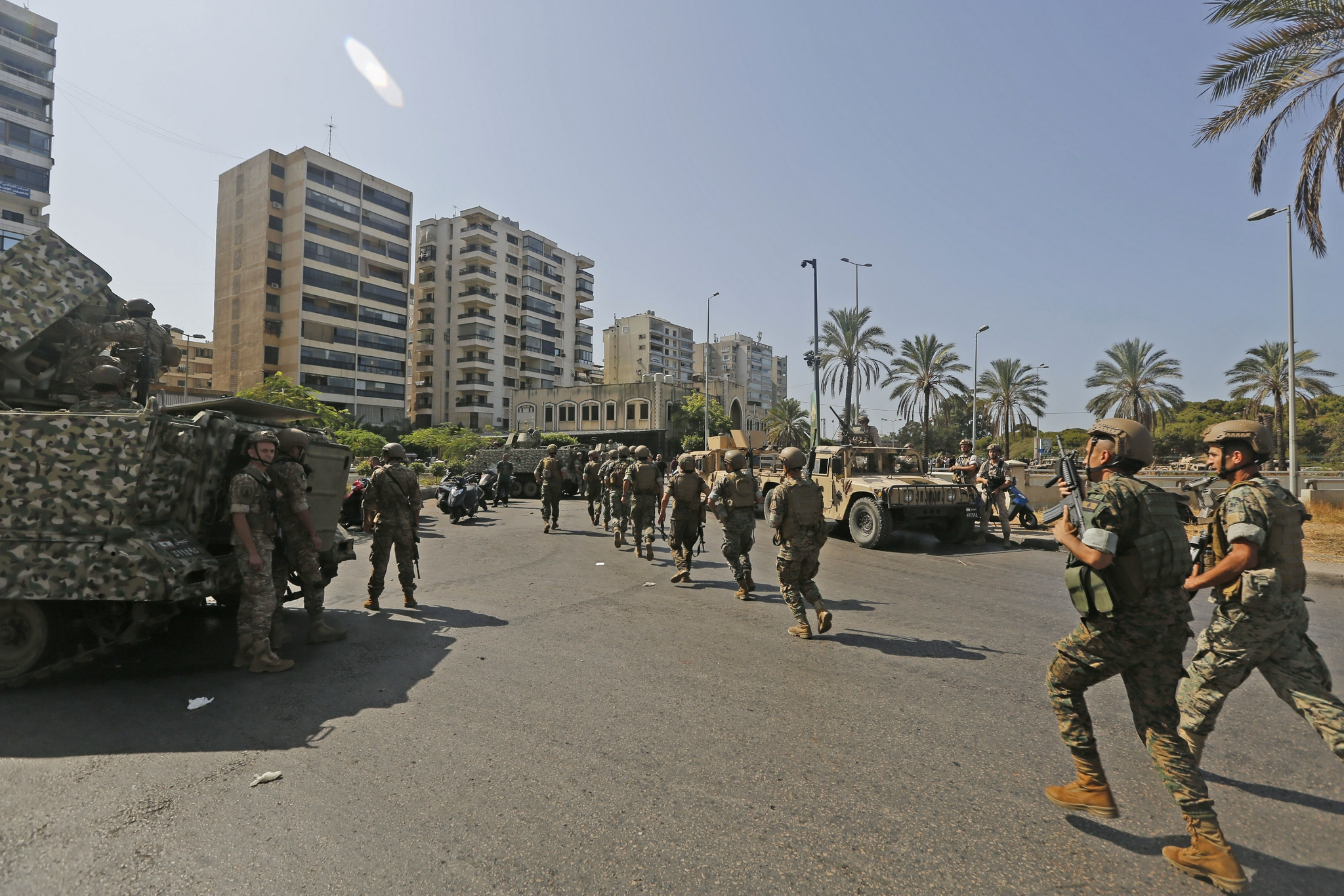 黎巴嫩贝鲁特发生枪击事件