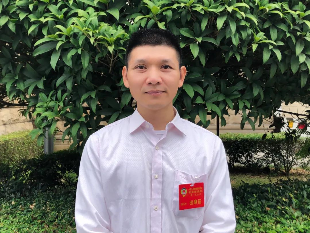 政协委员访谈黄志斌聚焦乡村振兴田园综合体助力产业兴旺