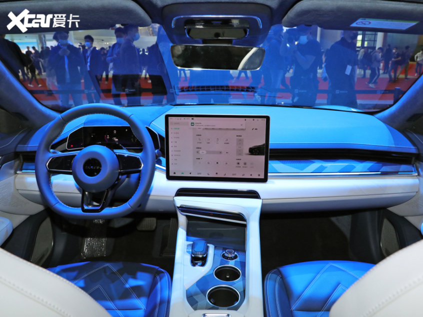 极氪001将10月16日下线 NEDC续航712km 极氪001将10月16日下线 NEDC续航712km