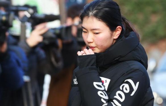 心如蛇蝎!24岁奥运冠军下黑手 毁掉队友金牌梦 官方展开调查休闲区蓝鸢梦想 - Www.slyday.coM