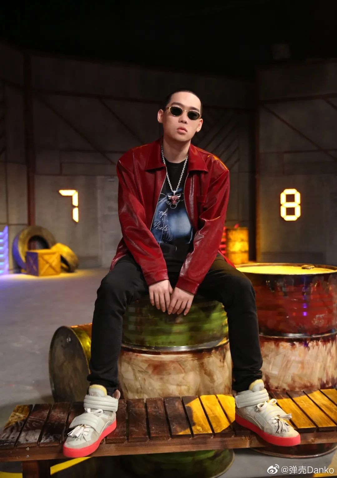 李佳隆&恶恶——《抄袭》有谁还记得在18年新说唱节目上,李佳隆上台