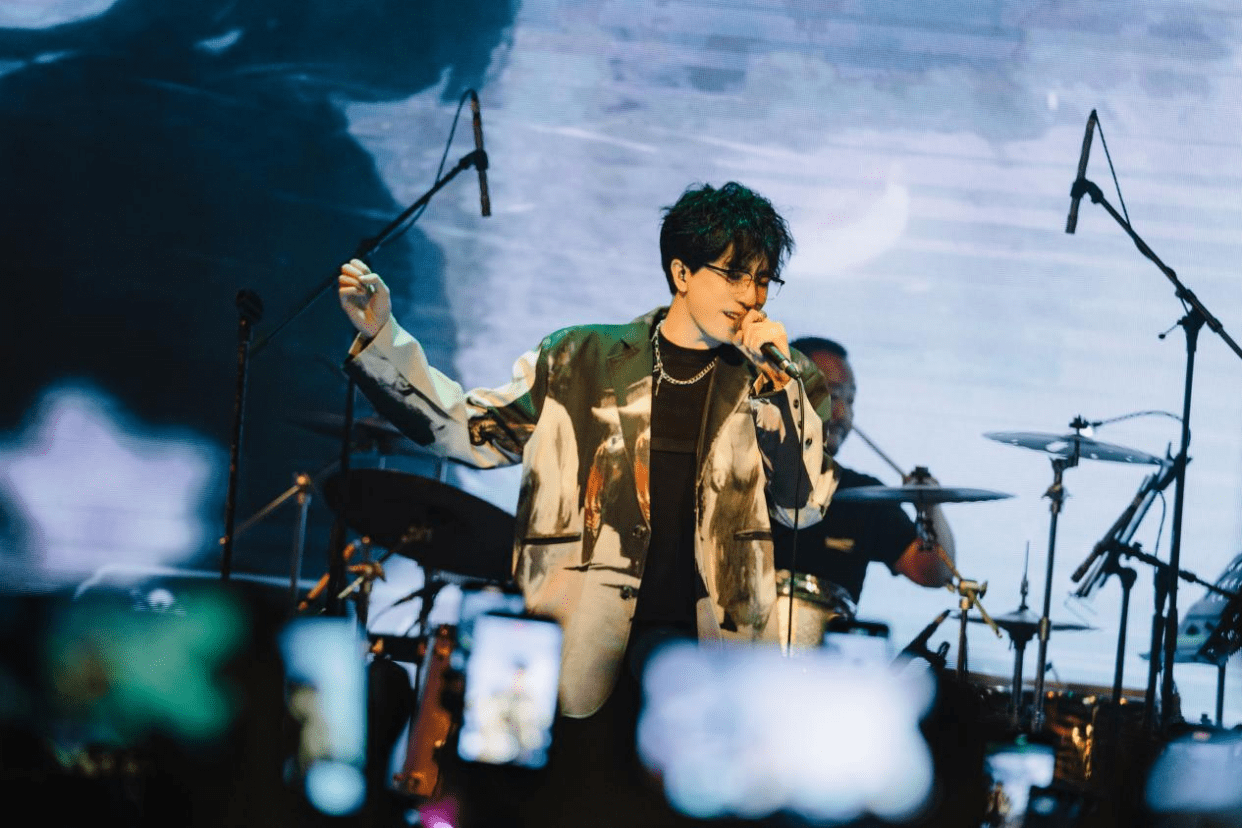 李常超"十年超时"专场演唱会上海站圆满收官|长安姑娘|与妆|李常超