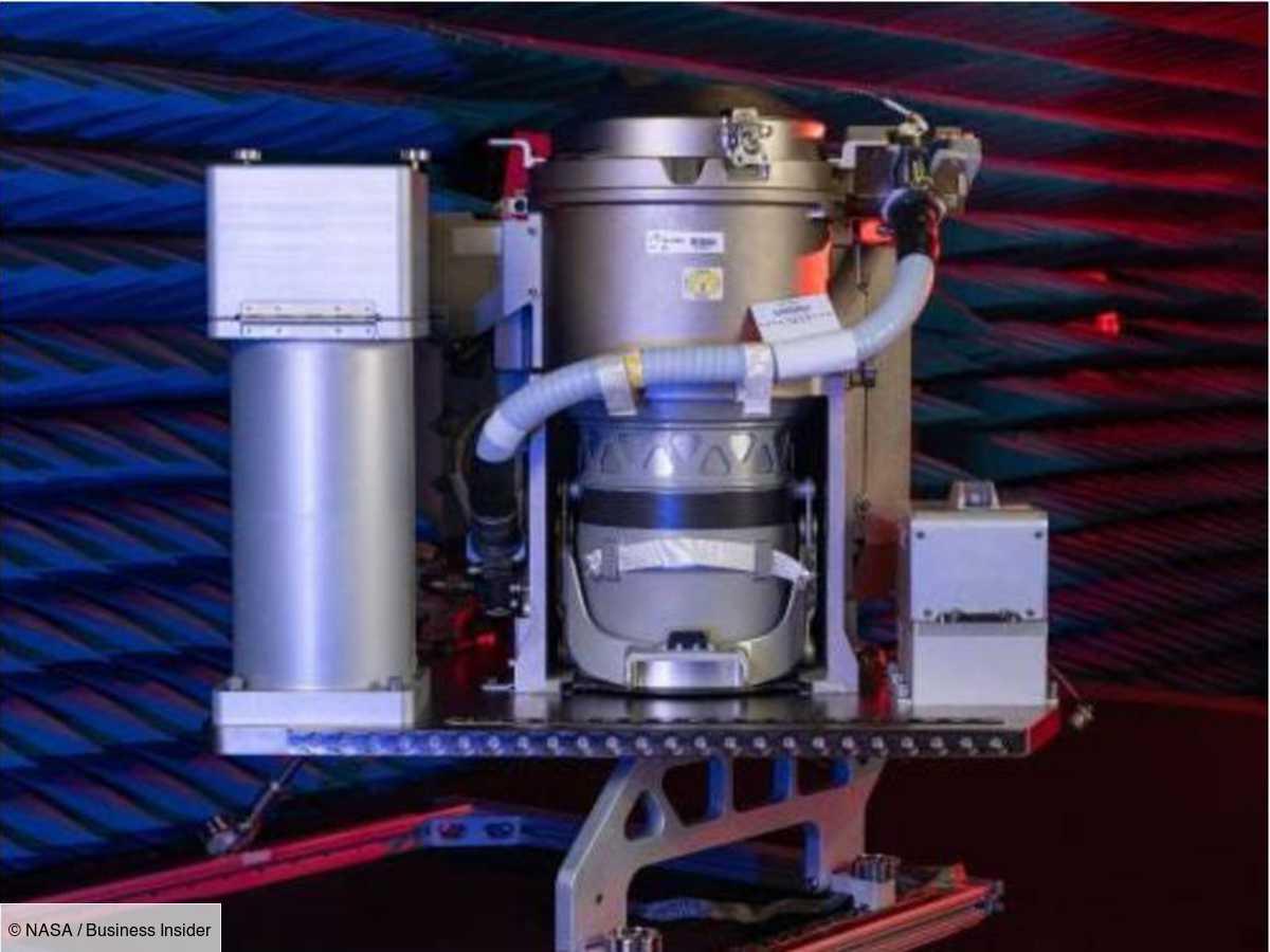 美女航天员王亚平：生理期怎么办？神十三16日发射，在轨6个月休闲区蓝鸢梦想 - Www.slyday.coM