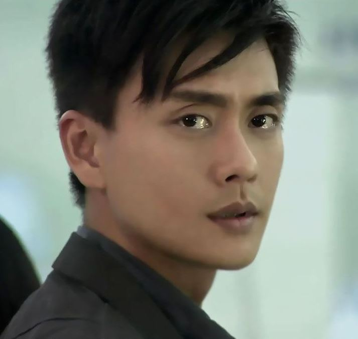 tvb四小生老了黄宗泽皱纹白发遮不住马国明和未婚妻像两代人