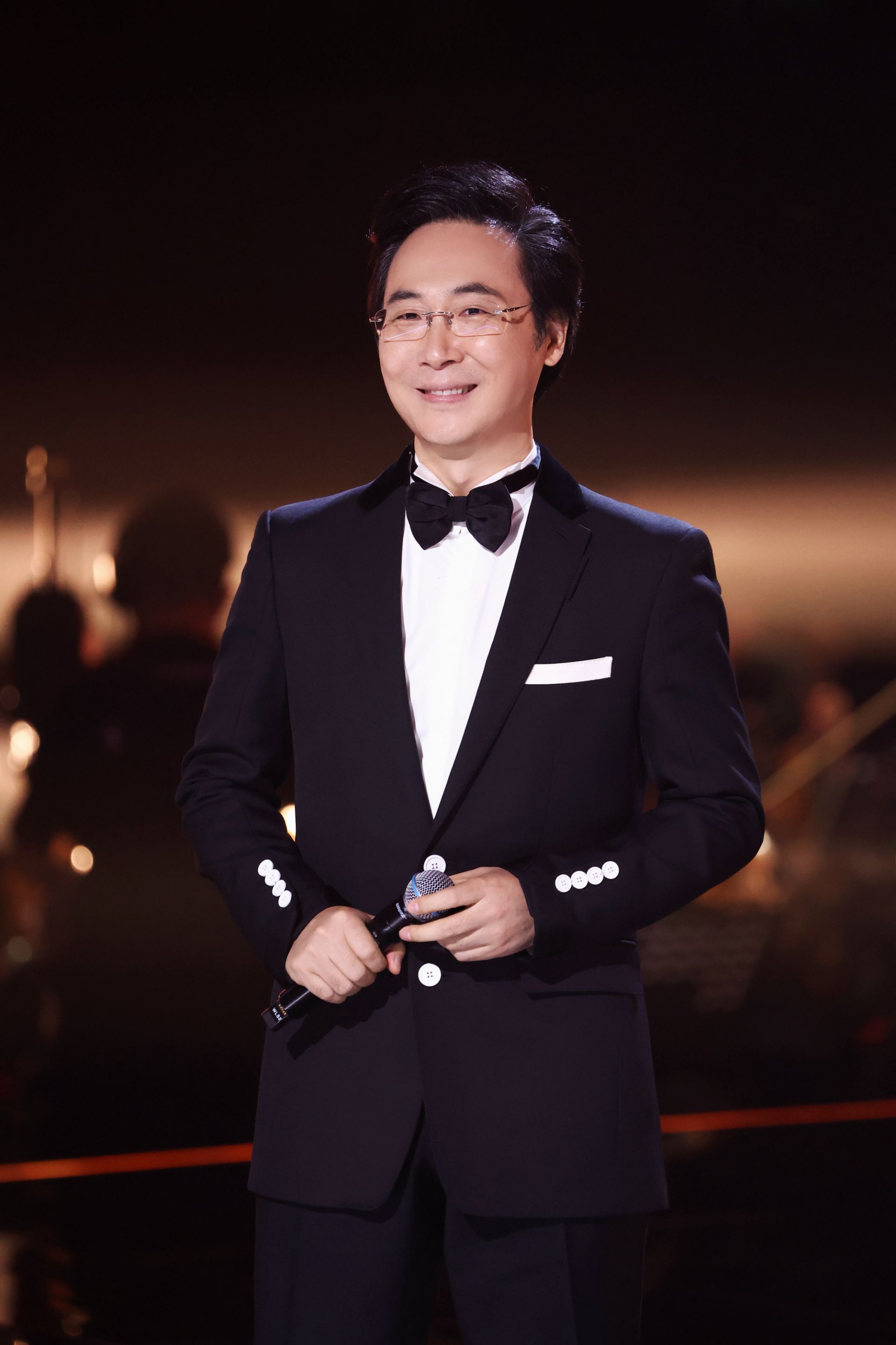 导师-廖昌永导师-汪峰届时哪些嘉宾将惊喜亮相,哪些金曲将被重新演绎