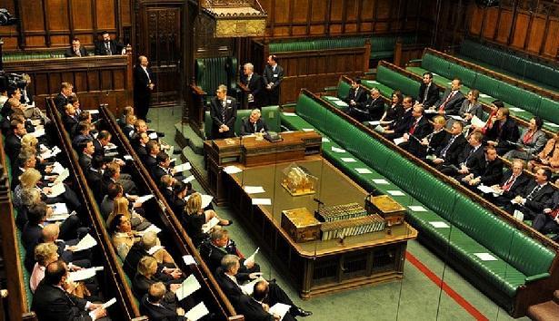 英国女子亲身经历：被性侵后报警，警察建议她穿更长的裙子休闲区蓝鸢梦想 - Www.slyday.coM