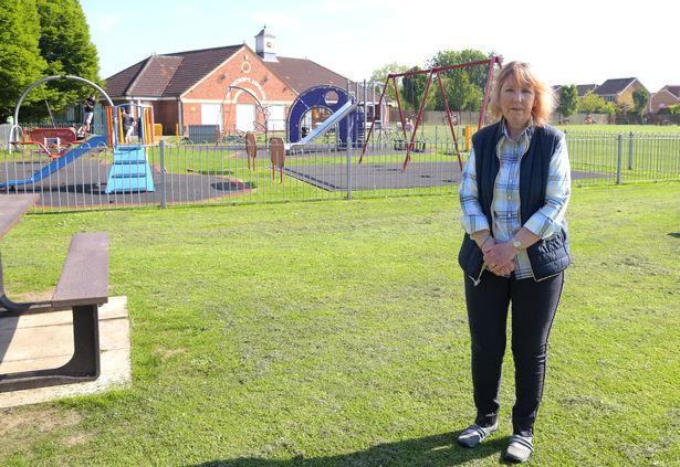 英国女子亲身经历：被性侵后报警，警察建议她穿更长的裙子休闲区蓝鸢梦想 - Www.slyday.coM