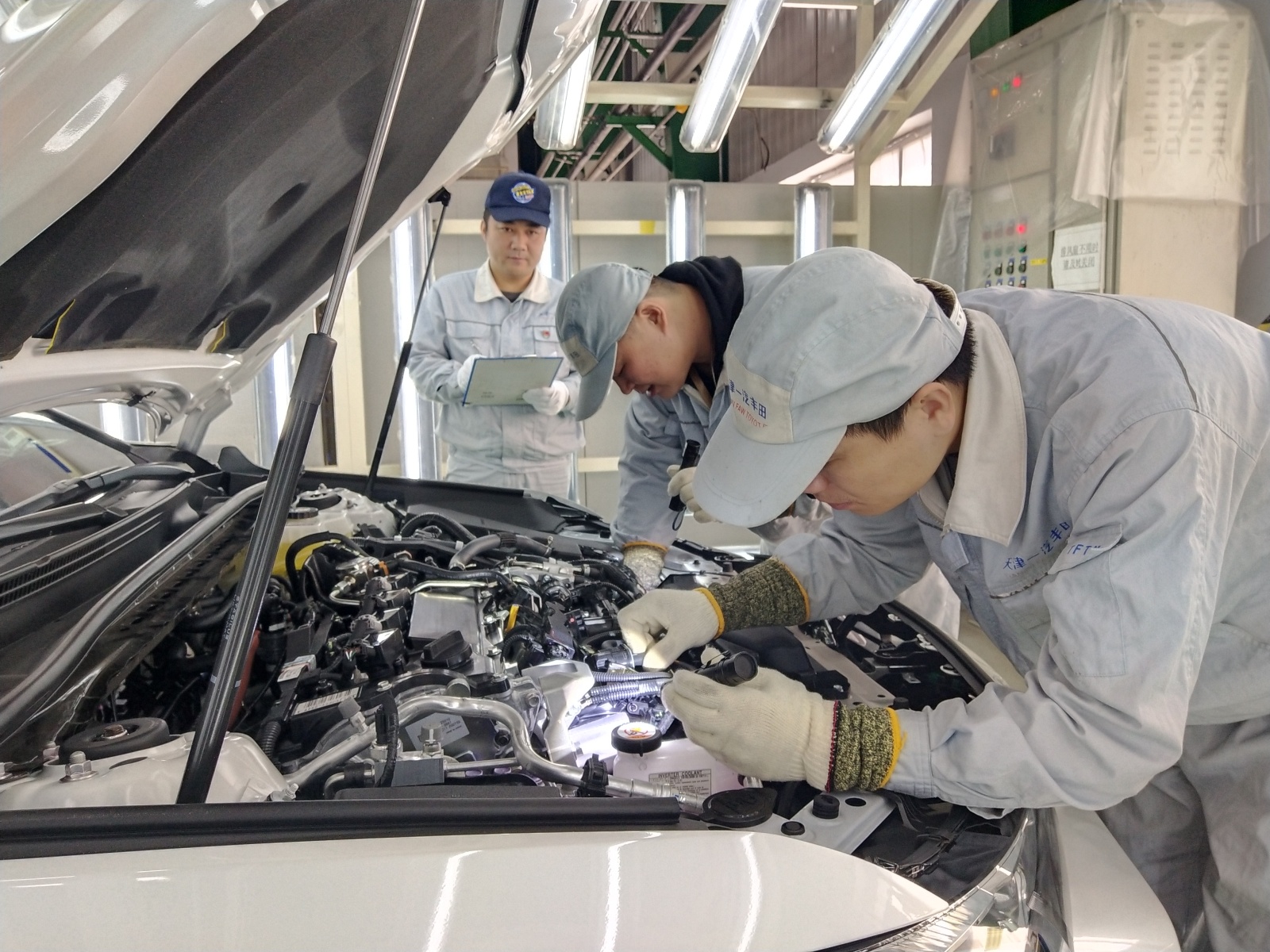 一汽丰田多车型获2021中国汽车行业用户满意度(cacsi)评价佳绩
