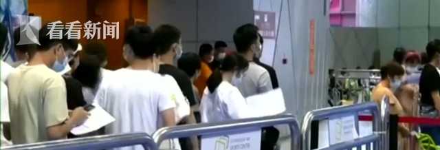 张文宏称疫苗接种目标已转变：是预防和降低重症（图） - 1