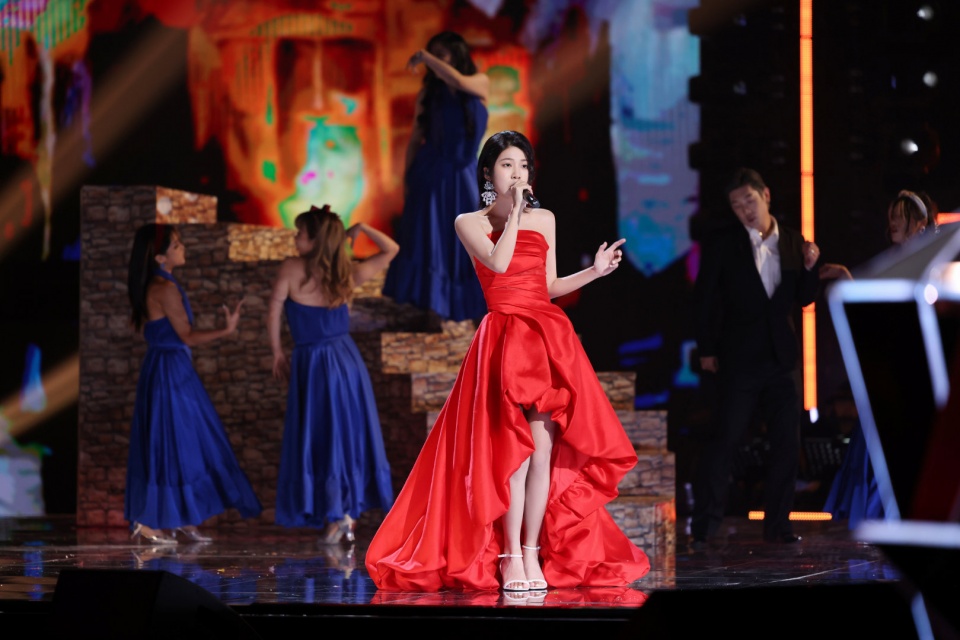 《好声音》伍珂玥获得冠军,王靖雯排名第二被质疑,陈文非意难平休闲区蓝鸢梦想 - Www.slyday.coM 《好声音》伍珂玥获得冠军,王靖雯排名第二被质疑,陈文非意难平休闲区蓝鸢梦想 - Www.slyday.coM