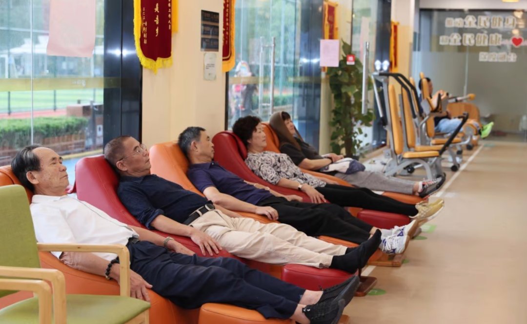 卫健委数据显示，农村人口老龄化速度大幅快于城市地区休闲区蓝鸢梦想 - Www.slyday.coM