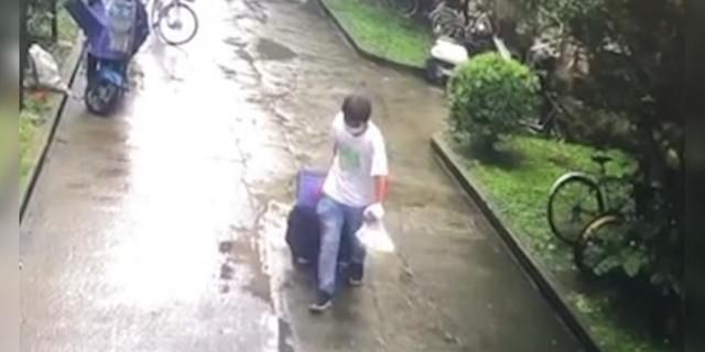 被上海行李箱藏尸案吓了一跳,身边一定要有东西,关键时刻能保命休闲区蓝鸢梦想 - Www.slyday.coM 被上海行李箱藏尸案吓了一跳,身边一定要有东西,关键时刻能保命休闲区蓝鸢梦想 - Www.slyday.coM