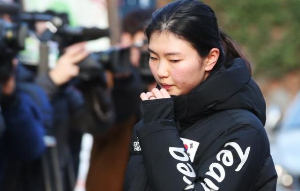 奥运冠军沈石溪人设崩塌辱骂下黑手毁掉队友金牌梦官方开查