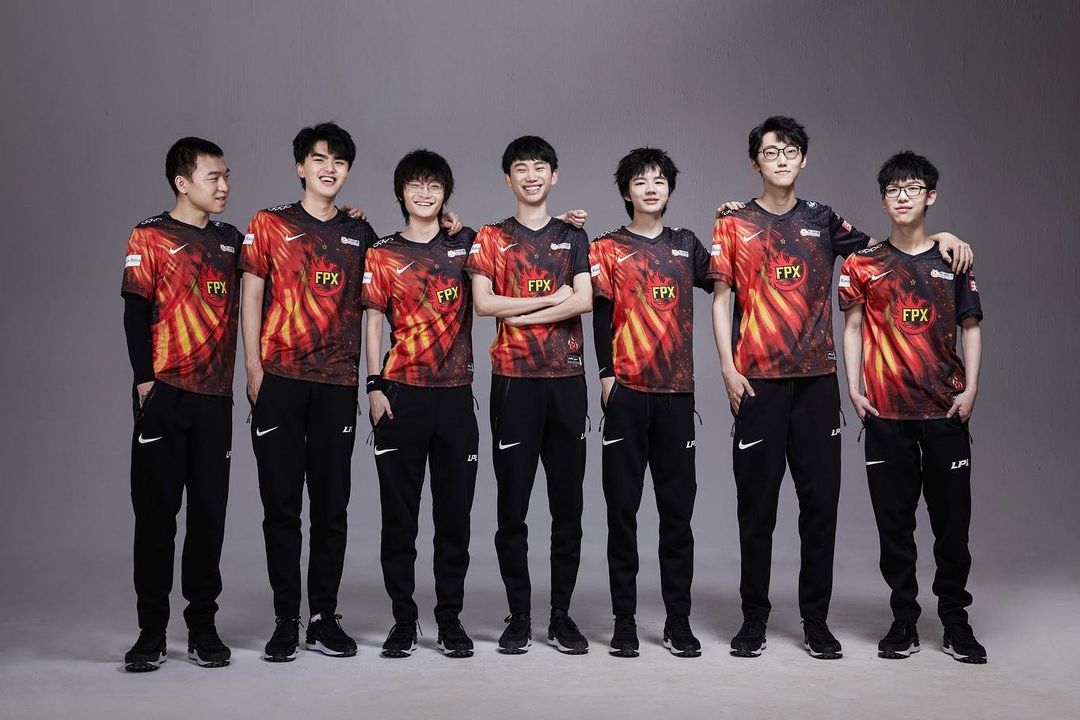 梦碎冰岛！S9世界赛冠军FPX，成为LPL赛区第一个被淘汰的队伍休闲区蓝鸢梦想 - Www.slyday.coM