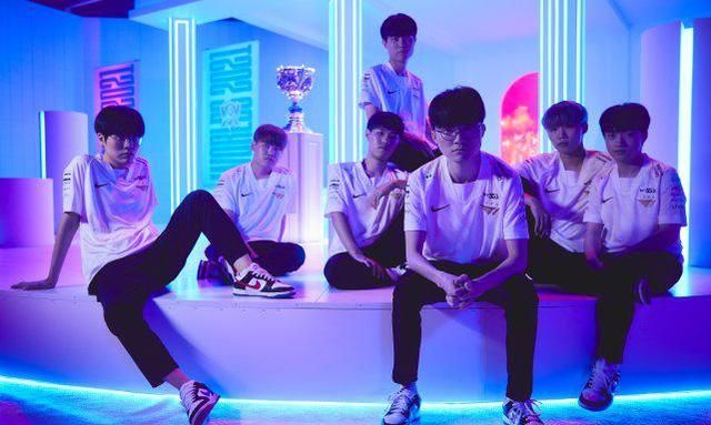 恭喜T1,携手EDG晋级S11世界赛八强,两支运营队比谁更莎士比亚?休闲区蓝鸢梦想 - Www.slyday.coM 恭喜T1,携手EDG晋级S11世界赛八强,两支运营队比谁更莎士比亚?休闲区蓝鸢梦想 - Www.slyday.coM