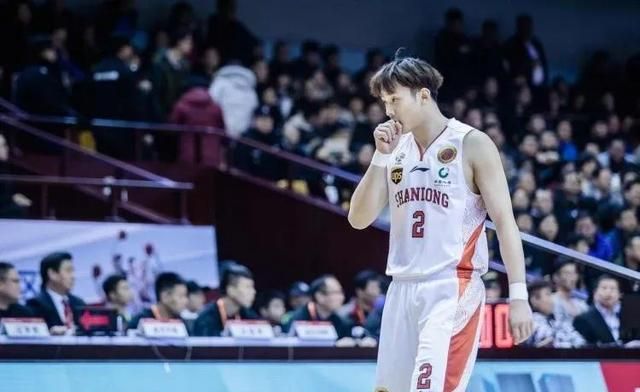 王者归来!丁彦雨航单节11分燃爆全场压哨三分,丁外援终于回来了休闲区蓝鸢梦想 - Www.slyday.coM