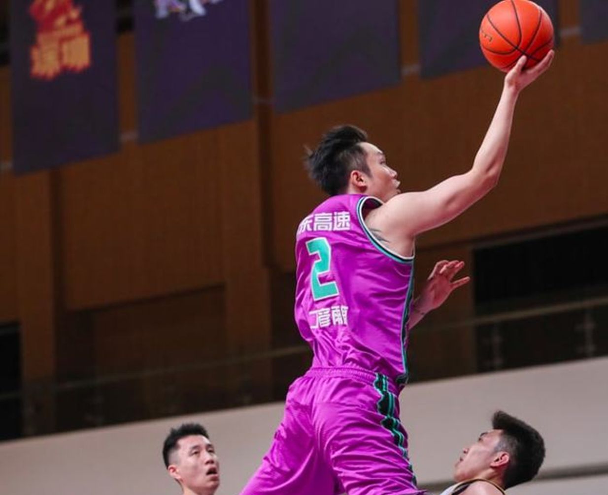 丁彦雨航19分夺开门红,5记漂移三分,巩晓彬后悔也晚了休闲区蓝鸢梦想 - Www.slyday.coM 丁彦雨航19分夺开门红,5记漂移三分,巩晓彬后悔也晚了休闲区蓝鸢梦想 - Www.slyday.coM