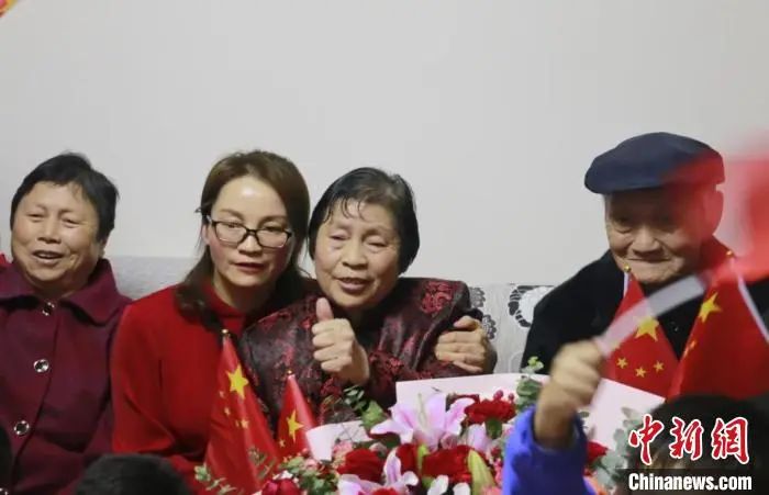 揭秘！“神舟十三号”航天员带了饺子上天？还有三种馅？休闲区蓝鸢梦想 - Www.slyday.coM