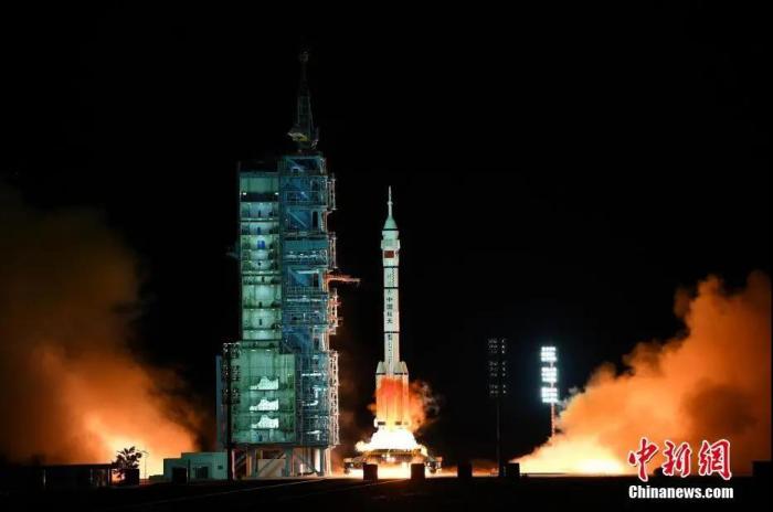 女航天员在太空来例假咋办？外国航天员何时加入？专家解读休闲区蓝鸢梦想 - Www.slyday.coM