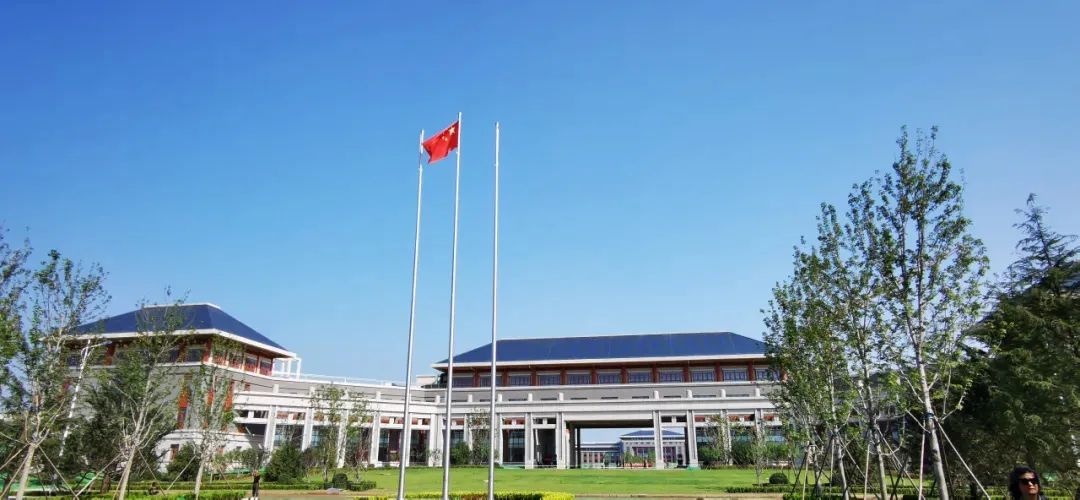 中央民族大学生日快乐