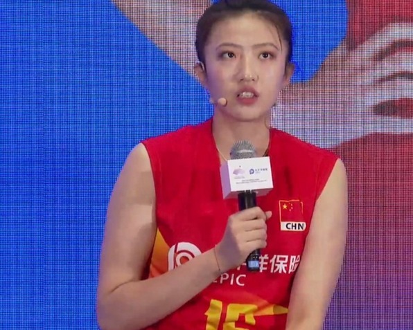 女排5大世界冠军罕见重聚!张常宁丁霞久违拥抱,李盈莹感谢郎平休闲区蓝鸢梦想 - Www.slyday.coM 女排5大世界冠军罕见重聚!张常宁丁霞久违拥抱,李盈莹感谢郎平休闲区蓝鸢梦想 - Www.slyday.coM