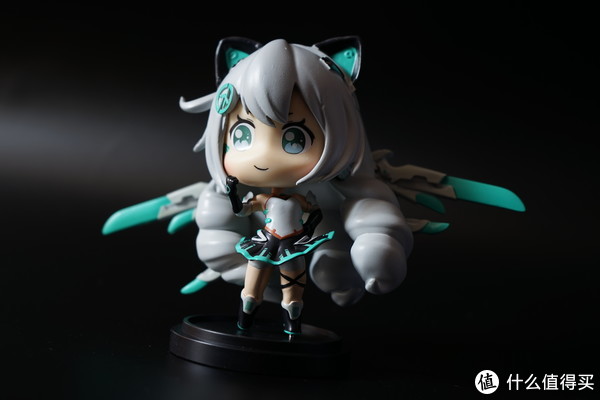 天选姬给你加油华硕天选姬手办开箱