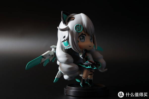 天选姬给你加油华硕天选姬手办开箱