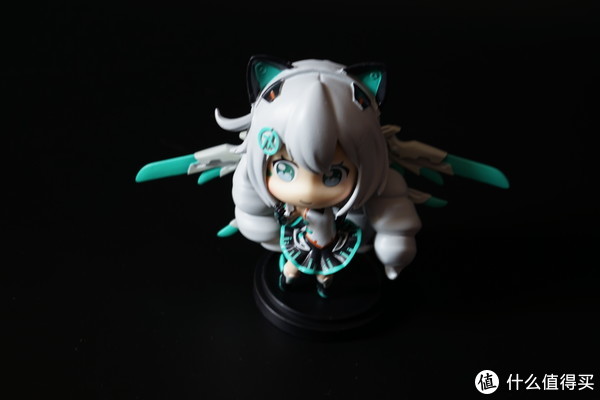 天选姬给你加油华硕天选姬手办开箱