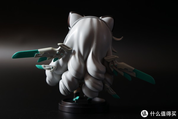 天选姬给你加油华硕天选姬手办开箱