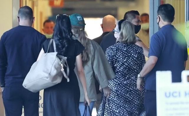 克林顿预计周日出院，希拉里与女儿女婿前往探望，拜登与其通话休闲区蓝鸢梦想 - Www.slyday.coM