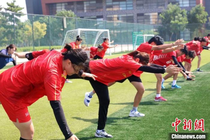 2021全国青少年女子手球精英训练营开幕！