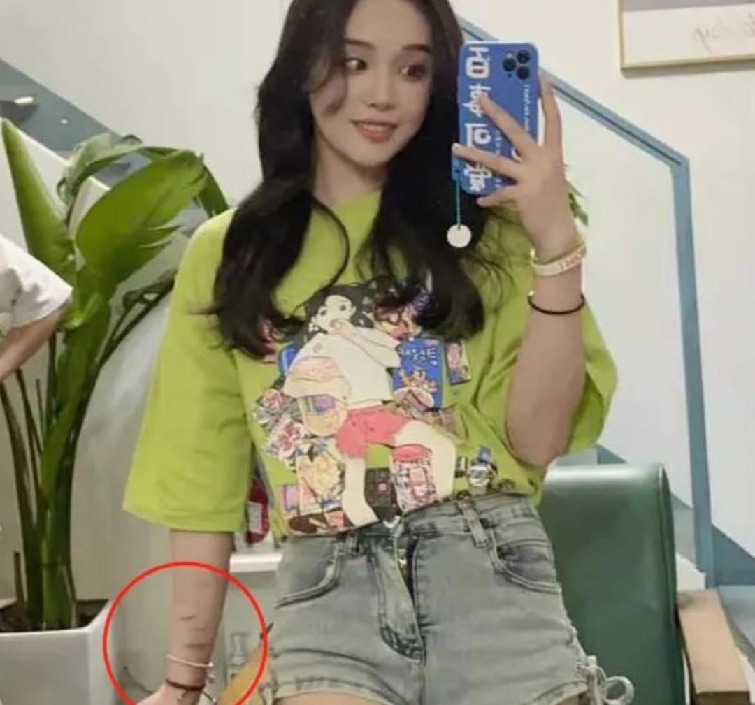 网红直播又出人命了！患抑郁症主播被粉丝怂恿直播喝农药自杀…休闲区蓝鸢梦想 - Www.slyday.coM