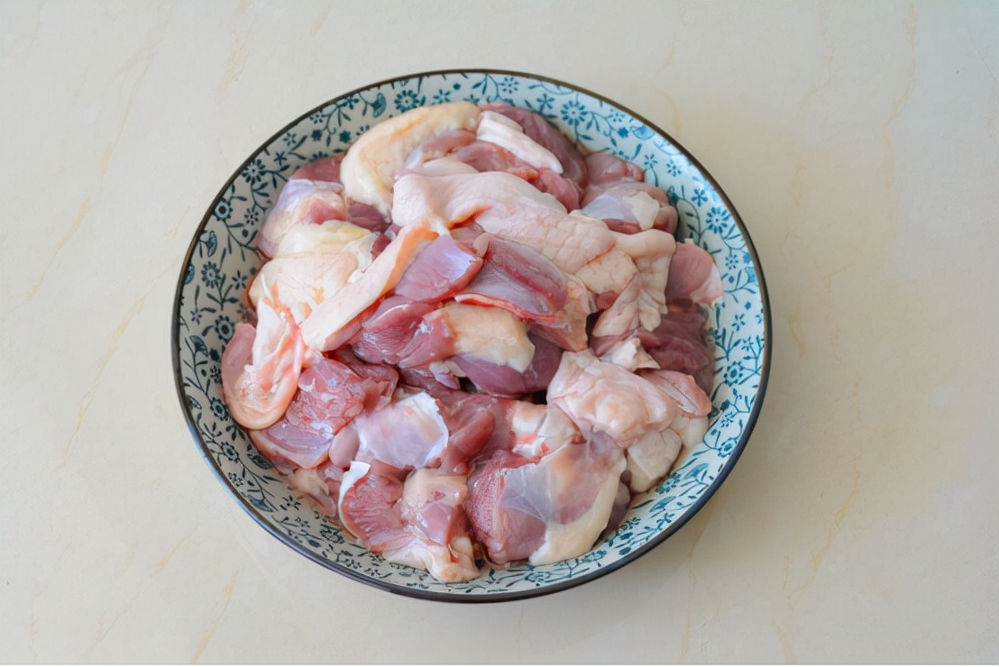 咖喱风味独特用来煮鸭块连汤汁都特别下饭