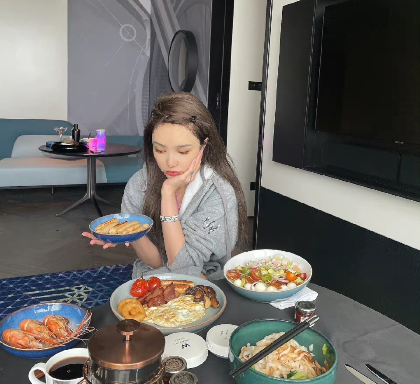 性格暖情商高，周扬青真是个“小太阳”休闲区蓝鸢梦想 - Www.slyday.coM